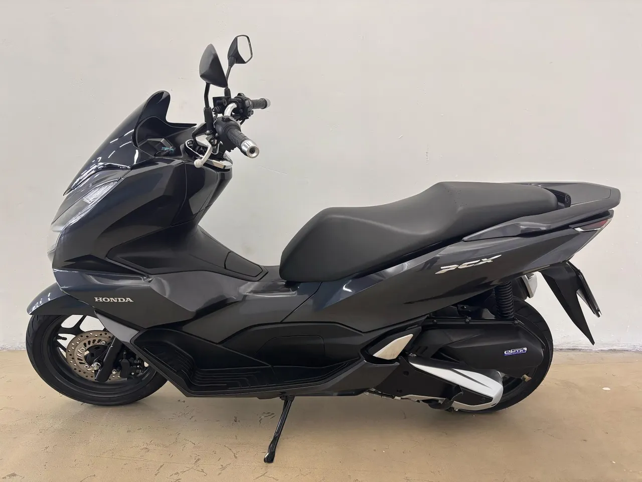 Moto PCX 2025